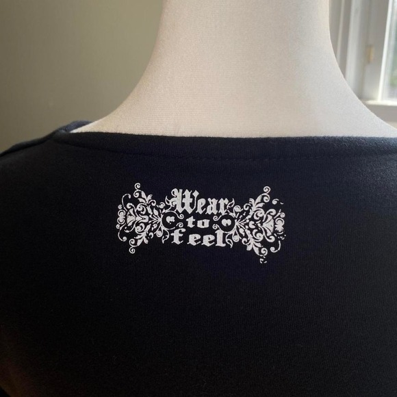 Barcelona Graphic Print T Shirt Spell Out Long Sleeve Black Skater Grunge Y2K - Picture 4 of 5